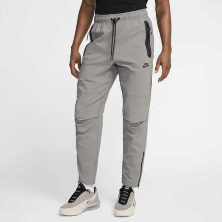 Nike Tech